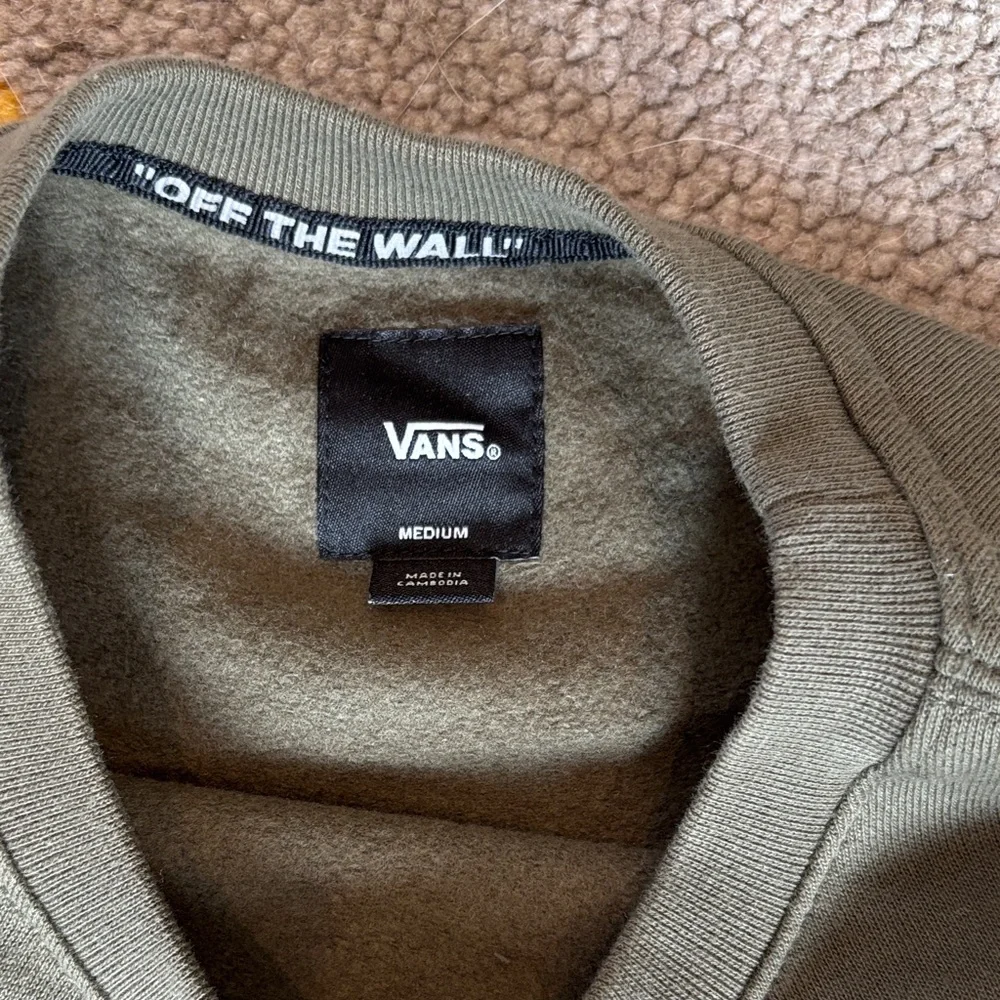 Vans Men's Olive Crewneck Sweatshirt w frog - Picture 2 of 4